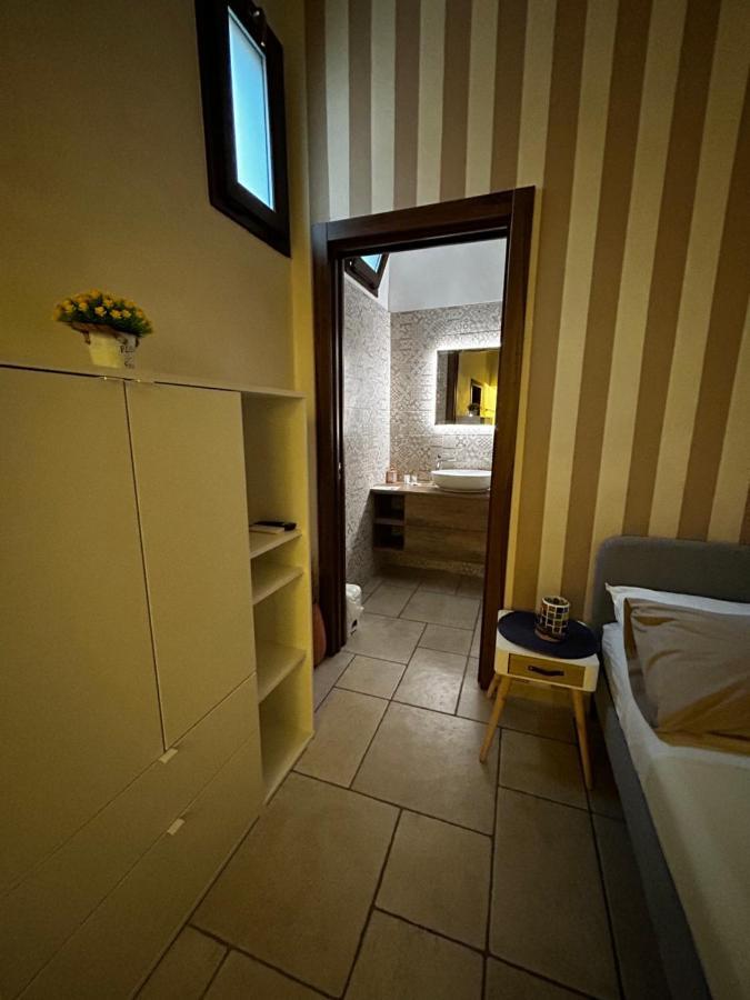 Standard Room Пулзано Екстериор снимка