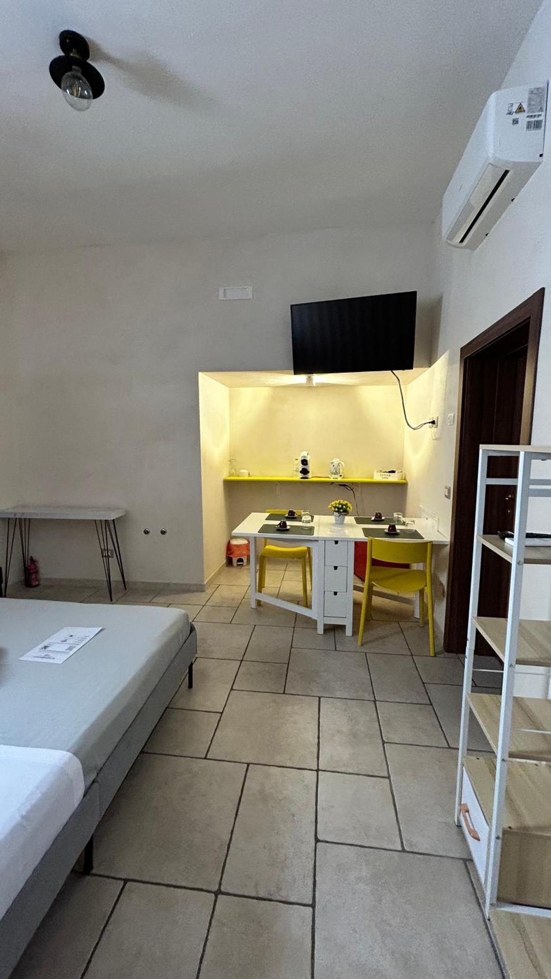 Standard Room Пулзано Екстериор снимка